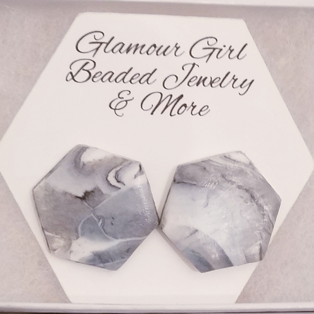 Whit marble earrings